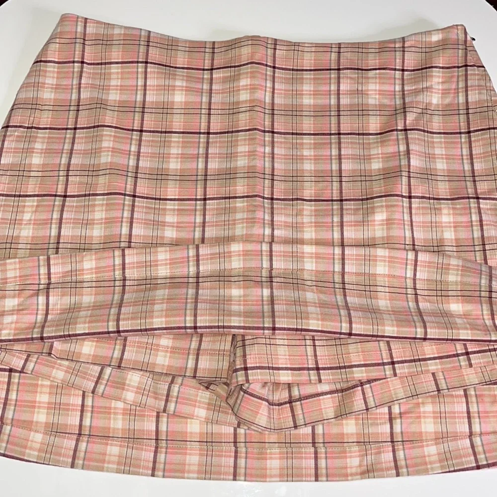 Fashion Bug Stretch Pink & Beige Plaid Skort w/ Built-In Shorts & Side Zipper 14 - Picture 5 of 8